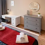 New Town - Apple Daire *