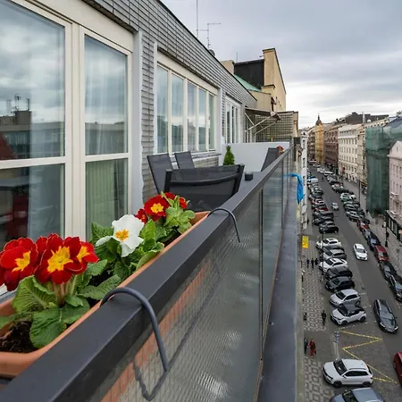 New Town - Apple Apartamento