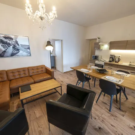Apple Apartment Prague