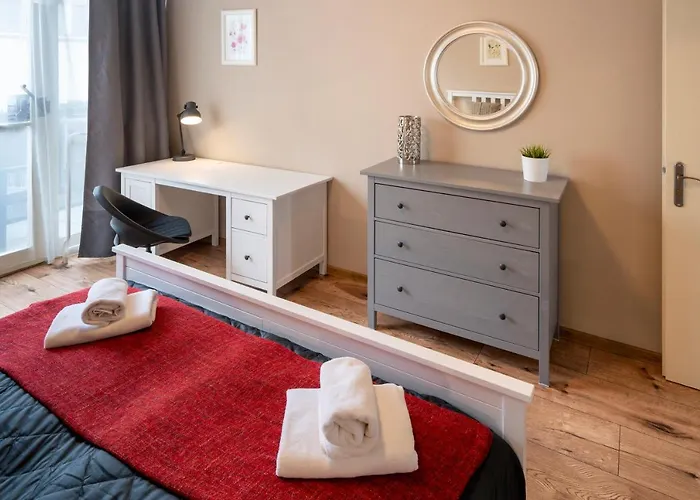 New Town - Apple Appartement *