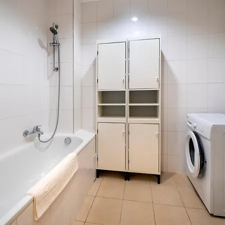 New Town - Apple 布拉格